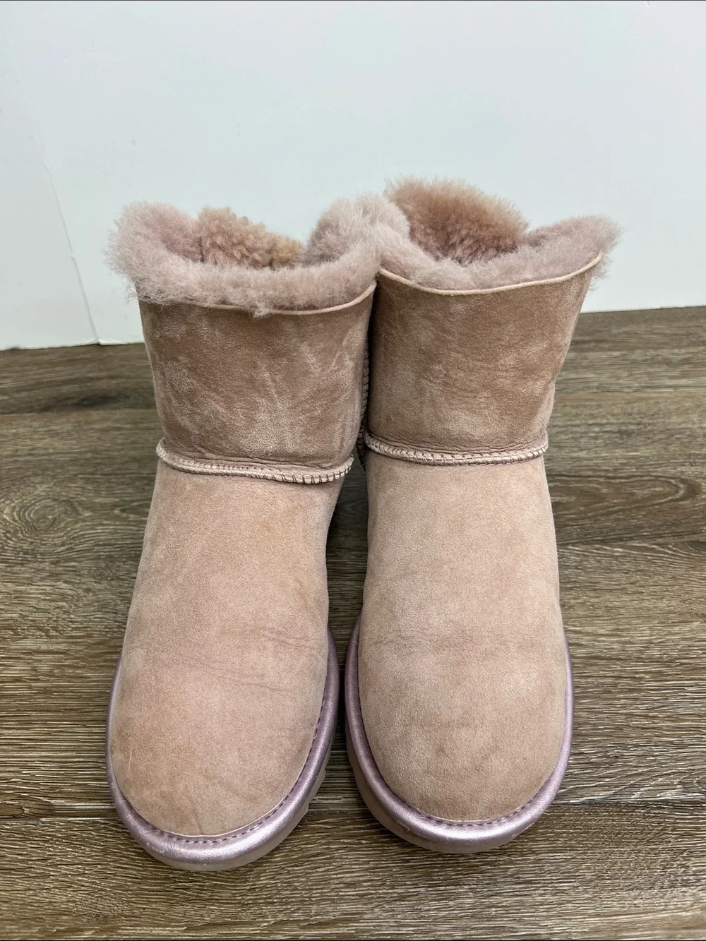UGG Classic Mini II Metallic Trim Boots Dusk Pink Women’s 8